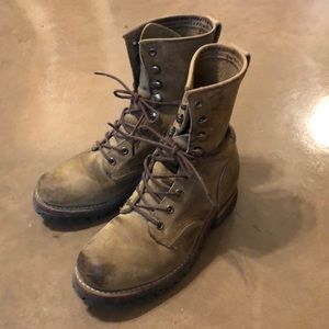 Women’s Frye Logger Boots size 8